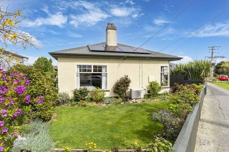Photo of property in 11 Hargest Crescent, Saint Kilda, Dunedin, 9012