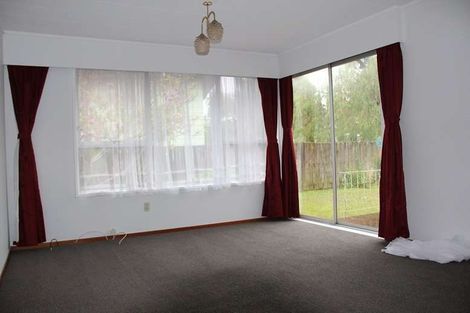 Photo of property in 7 Kapiti Place, Sunnynook, Auckland, 0620
