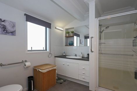 Photo of property in 61 Hamurana Road, Omokoroa, 3114