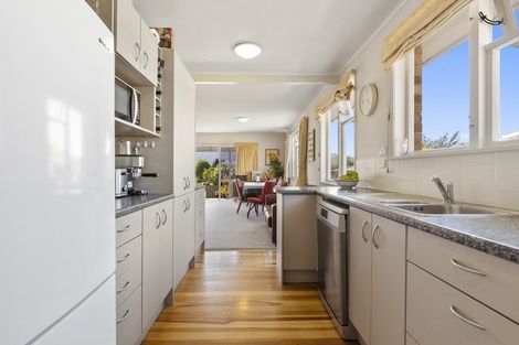 Photo of property in 14 Delphi Place, Sunnybrook, Rotorua, 3015