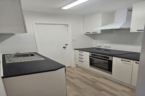 Photo of property in 74 Churchill Road, Cockle Bay, Auckland, 2014