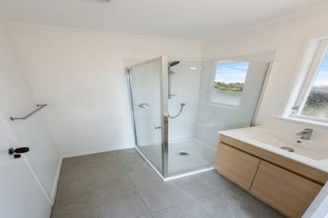 Photo of property in 4 Ainsdale Place, Manurewa, Auckland, 2102