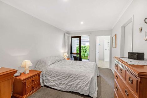 Photo of property in 27 Katrine Drive, Marshland, Christchurch, 8083