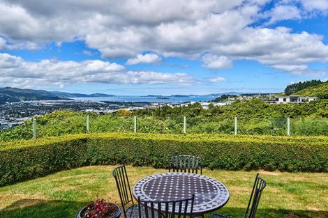 Photo of property in 11 Winifred Way, Belmont, Lower Hutt, 5010