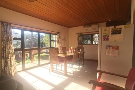 Photo of property in 409 Karori Road, Karori, Wellington, 6012