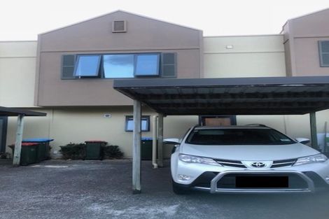 Photo of property in 5n Dryden Place, Mount Wellington, Auckland, 1051