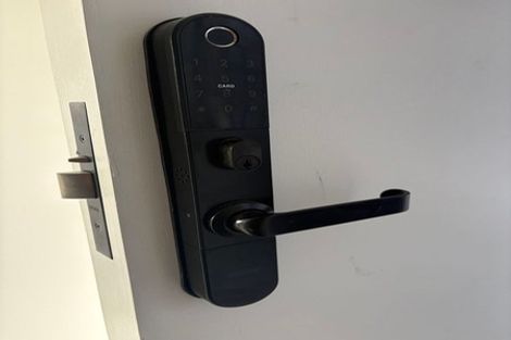 Photo of property in 47 Dale Crescent, Pakuranga, Auckland, 2010