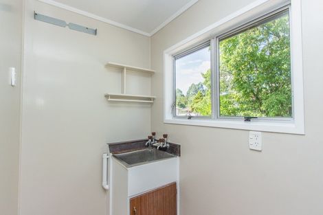 Photo of property in 4 Onyx Place, Pukehangi, Rotorua, 3015