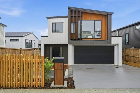 Photo of property in 3 Makumaku Place, Long Bay, Auckland, 0630