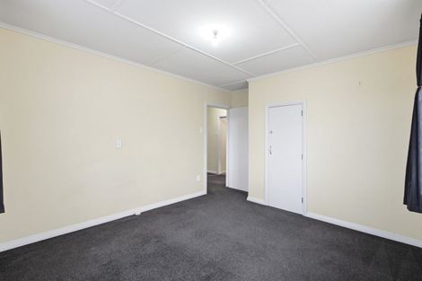 Photo of property in 4 Station Road, Hunterville, 4730