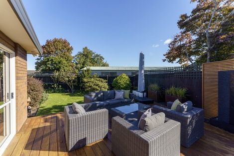 Photo of property in 2/54 Hudson Street, Bryndwr, Christchurch, 8053