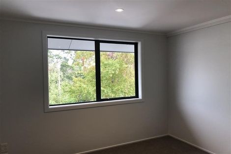 Photo of property in 13a/30 Westward Ho, Glen Eden, Auckland, 0602