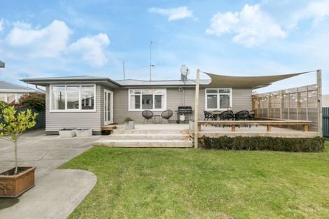 Photo of property in 3 Elliott Crescent, Havelock North, 4130