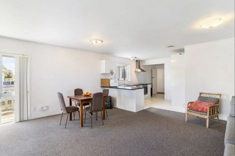 Photo of property in 97 Gloucester Road, Manurewa, Auckland, 2102