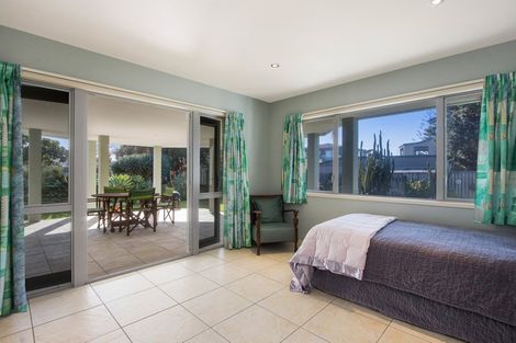 Photo of property in 221 Seaforth Road, Waihi Beach, 3611