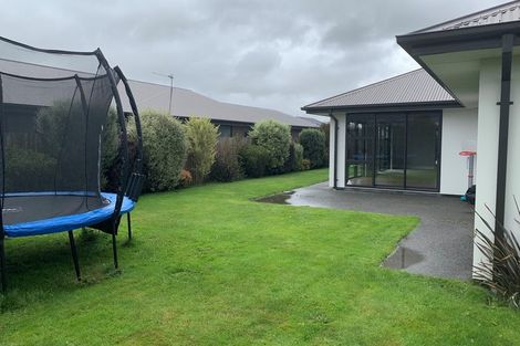 Photo of property in 5 Urihia Street, Marshland, Christchurch, 8083