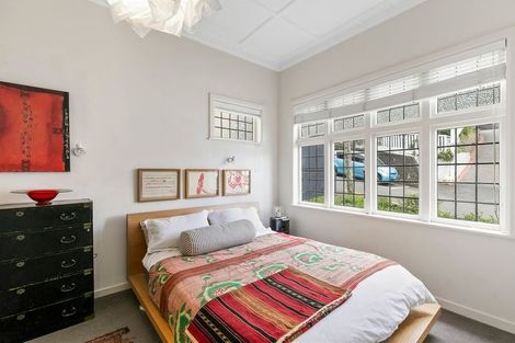 Photo of property in 31 Newman Terrace, Thorndon, Wellington, 6011