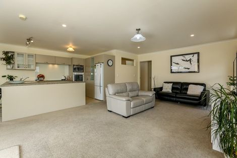 Photo of property in 12 Ropiha Street, Fitzroy, New Plymouth, 4312