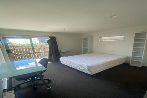 Photo of property in 2/54 May Street, Hamilton East, Hamilton, 3216