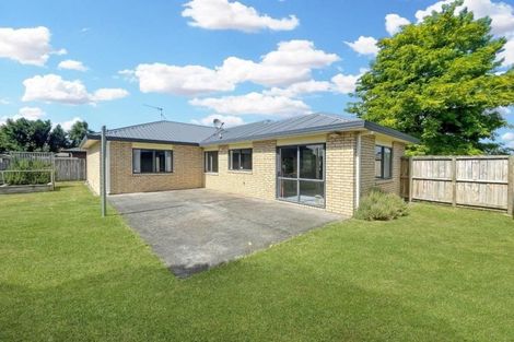 Photo of property in 10 Mckenzie Place, Rototuna North, Hamilton, 3210