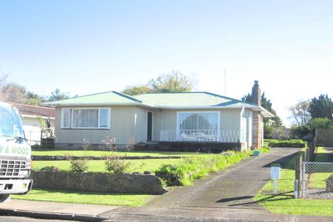 Photo of property in 9 Surrey Street, Manurewa, Auckland, 2102