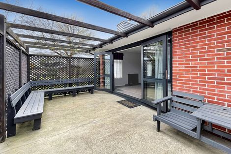 Photo of property in 17 Burnside Crescent, Burnside, Christchurch, 8053