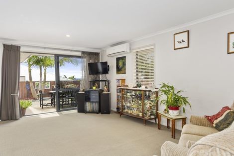 Photo of property in 8 Ibis Way, Welcome Bay, Tauranga, 3112