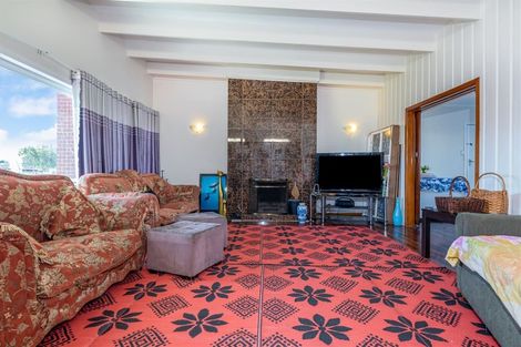 Photo of property in 2a Colin Street, Mangere, Auckland, 2022