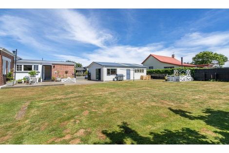 Photo of property in 127 Princes Street, Strathern, Invercargill, 9812