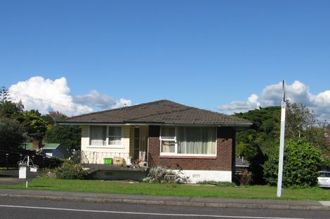 Photo of property in 121 Hutchinsons Road, Bucklands Beach, Auckland, 2014