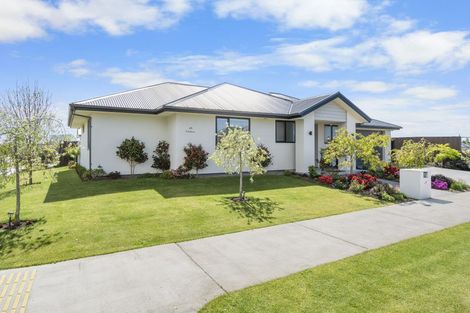 Photo of property in 77 Silverstream Boulevard, Kaiapoi, 7630
