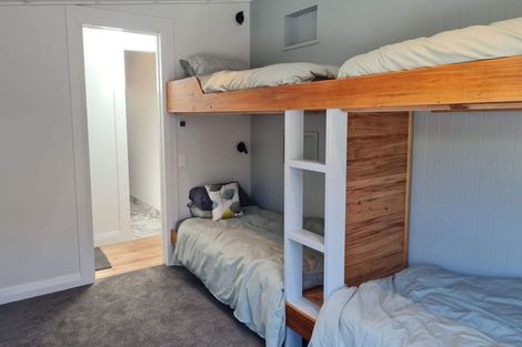 Photo of property in 13 Denbigh Street, Arrowtown, 9302