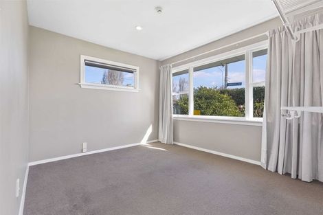 Photo of property in 130 Grimseys Road, Redwood, Christchurch, 8051