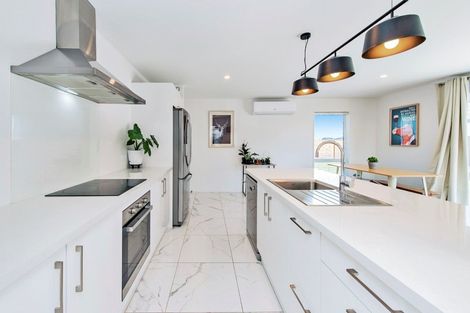 Photo of property in 14 Miskell Street, Pegasus, 7612