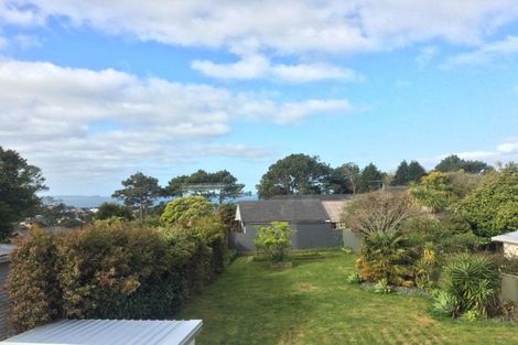 Photo of property in 465 East Coast Road, Murrays Bay, Auckland, 0630