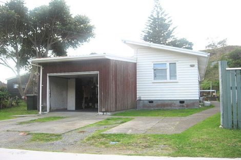 Photo of property in 5 Miriona Grove, Paekakariki, 5034