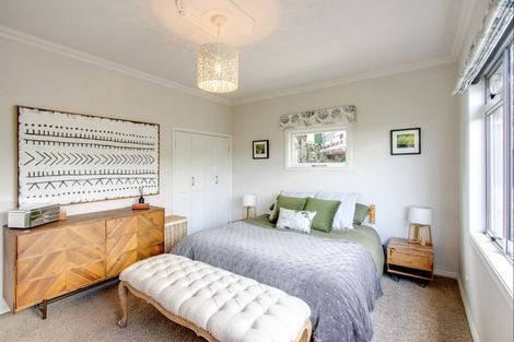 Photo of property in 7 Clyde Road, Bluff Hill, Napier, 4110