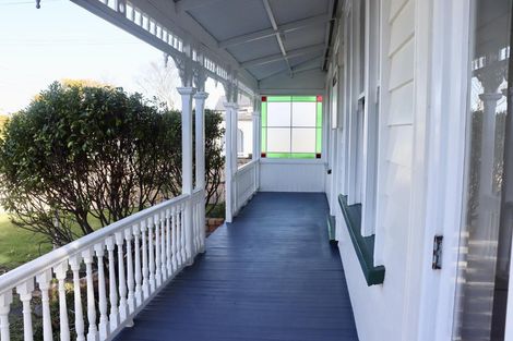 Photo of property in 34 Mozeley Avenue, Devonport, Auckland, 0624