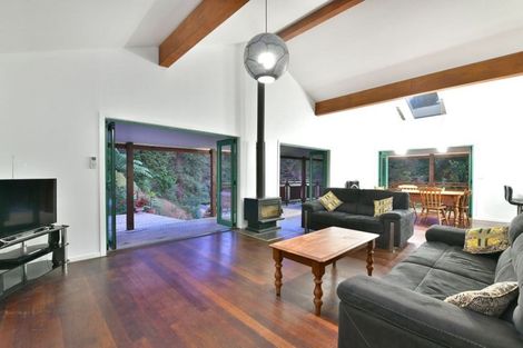 Photo of property in 4/24 Ferry Road, Wade Heads, Whangaparaoa, 0932