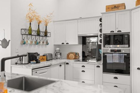 Photo of property in 5 Main Street, Greytown, 5712