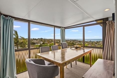 Photo of property in 9 Elizabeth Place, Mairangi Bay, Auckland, 0630