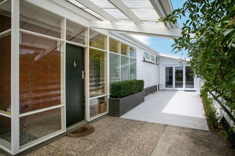 Photo of property in 42 Chaucer Street, Leamington, Cambridge, 3432