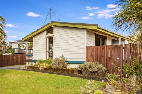 Photo of property in 33 Bodmin Terrace, Camborne, Porirua, 5026