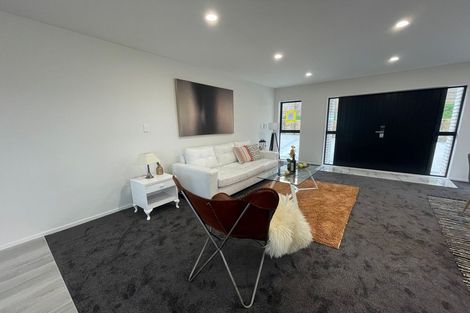 Photo of property in 51 Kirikiri Drive, Papakura, 2110