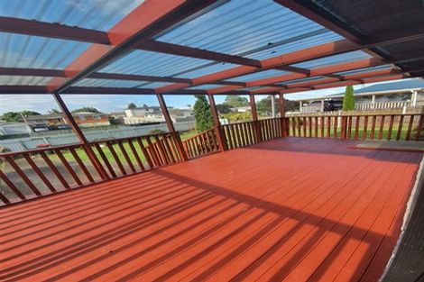 Photo of property in 13 Poutini Place, Manurewa, Auckland, 2102