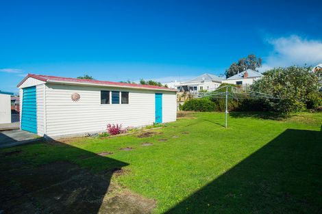 Photo of property in 338 Aberdeen Road, Gisborne, 4010