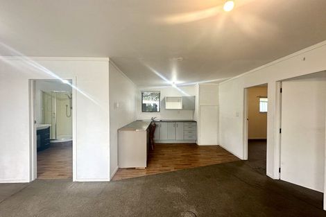 Photo of property in 12 Burundi Avenue, Clendon Park, Auckland, 2103