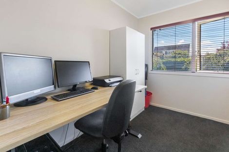 Photo of property in 171 Sandwich Road, St Andrews, Hamilton, 3200