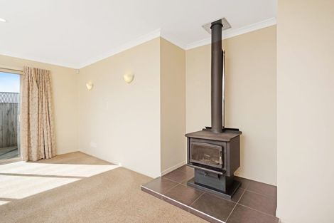 Photo of property in 99 Bing Lucas Drive, Tawa, Wellington, 5028