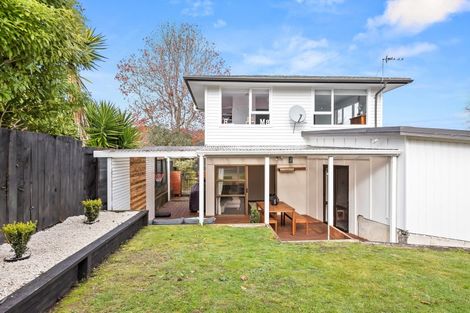 Photo of property in 21 Montana Road, Totara Park, Upper Hutt, 5018